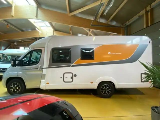 HYMER-ERIBA Future 430 T 